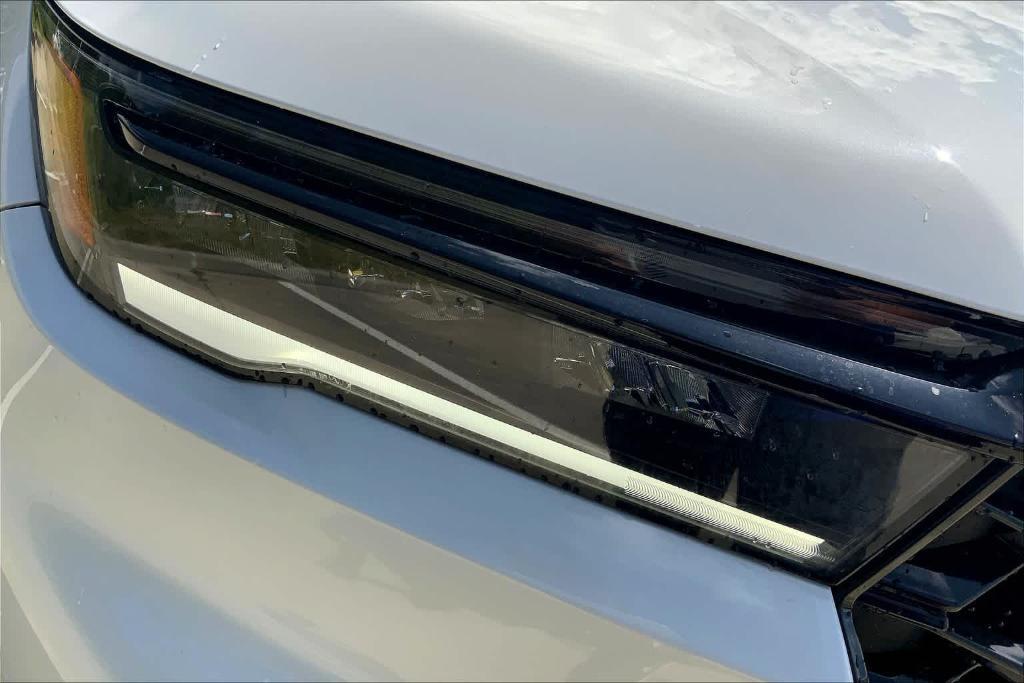 new 2025 Honda Pilot car, priced at $53,132