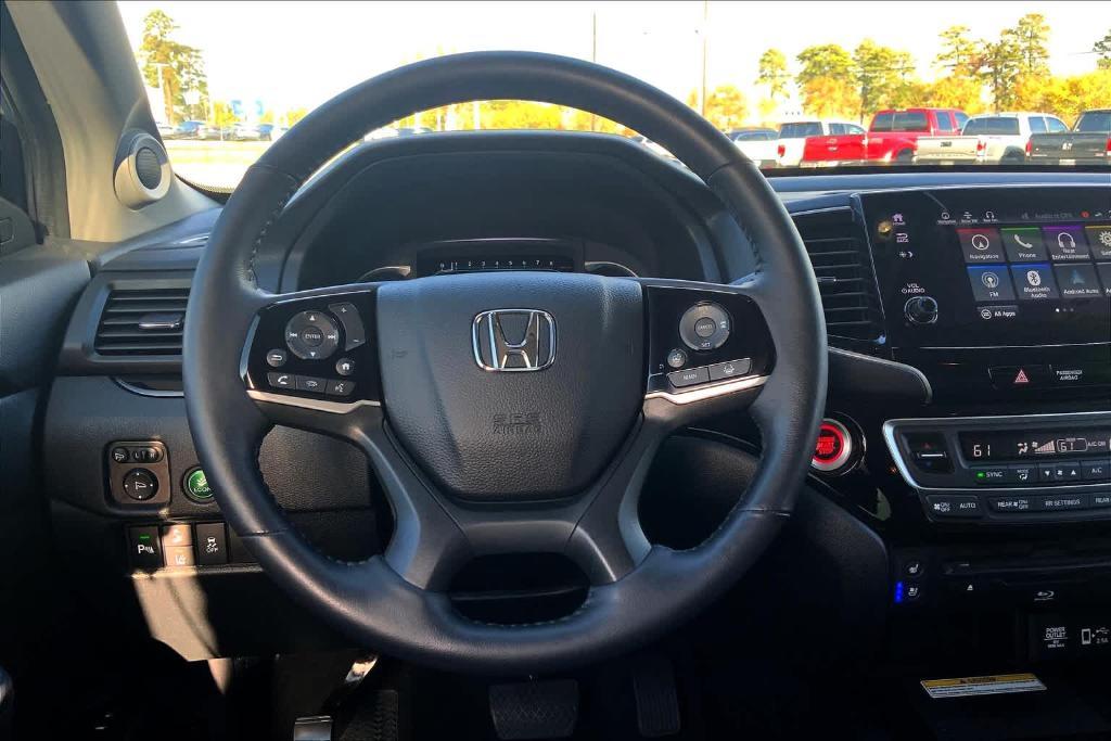 used 2022 Honda Pilot car, priced at $33,941