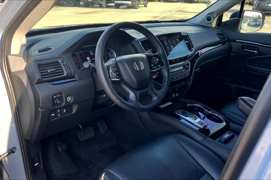 used 2022 Honda Pilot car, priced at $33,941