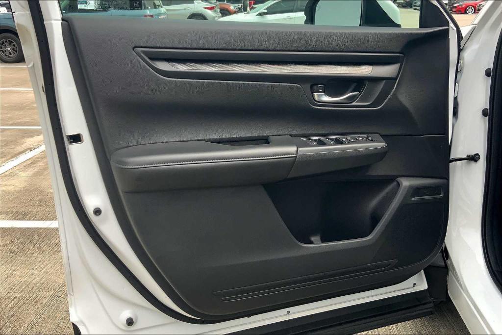 used 2025 Honda CR-V car, priced at $30,991