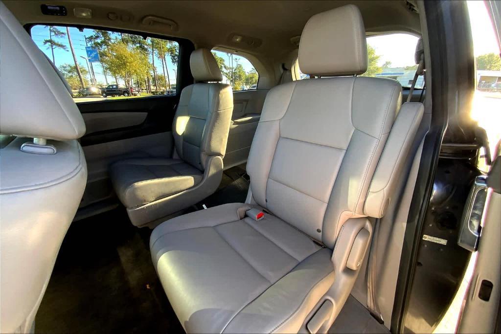 used 2016 Honda Odyssey car, priced at $16,291