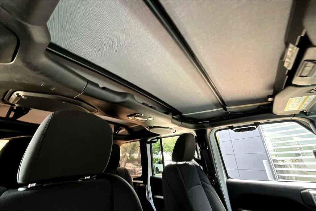 used 2022 Jeep Wrangler Unlimited car, priced at $27,991