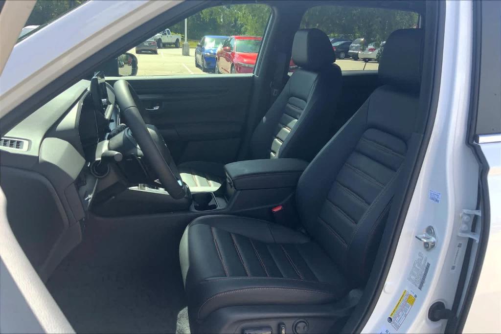 new 2025 Honda CR-V Hybrid car, priced at $37,669