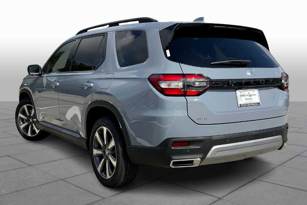 new 2025 Honda Pilot car, priced at $51,755