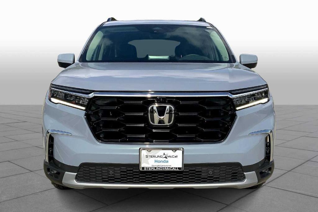 new 2025 Honda Pilot car, priced at $51,755