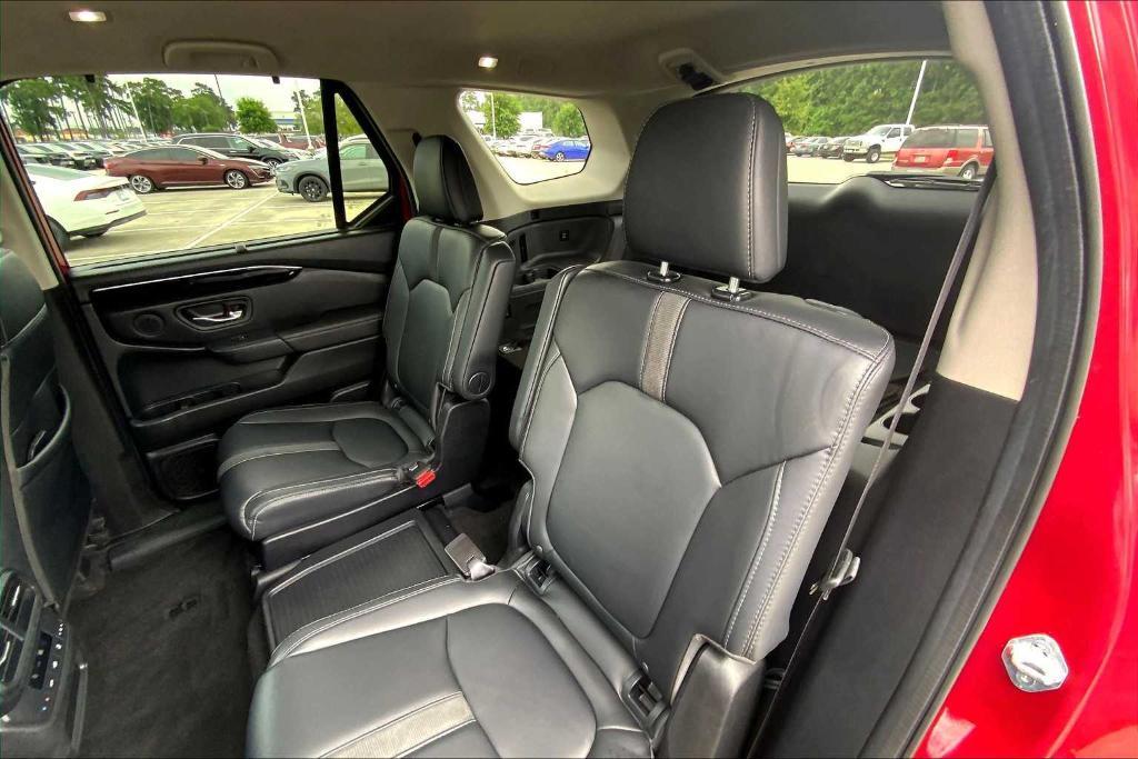 used 2024 Honda Pilot car, priced at $37,991
