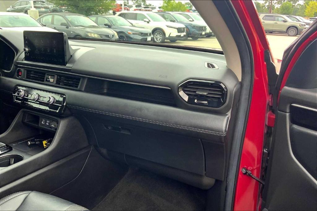 used 2024 Honda Pilot car, priced at $37,991