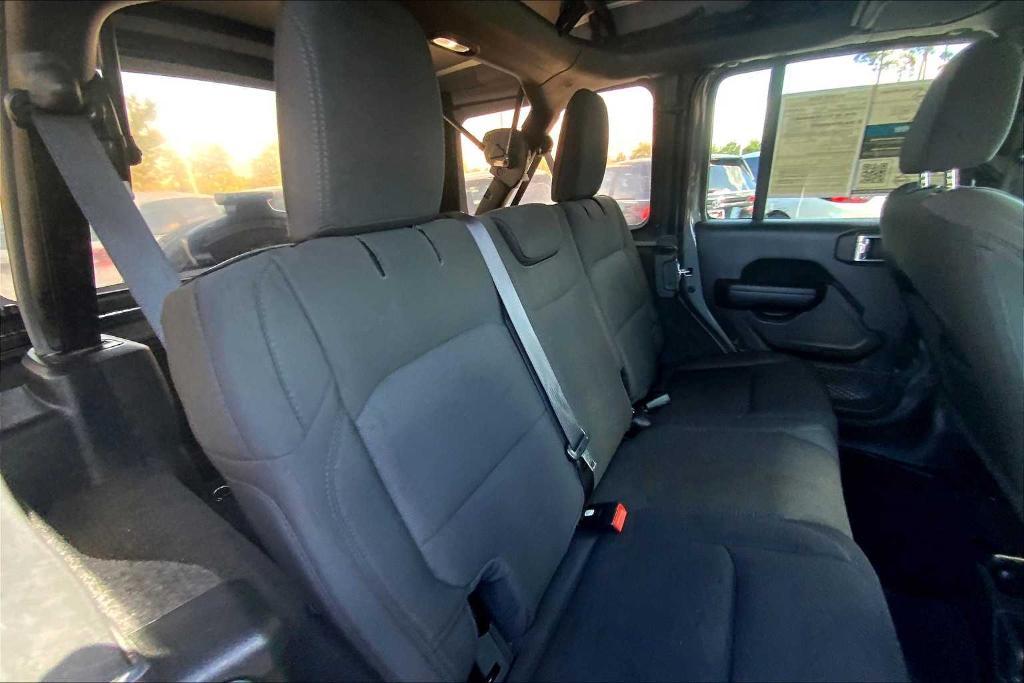 used 2021 Jeep Wrangler Unlimited car, priced at $26,491