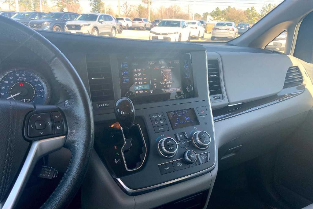 used 2015 Toyota Sienna car, priced at $18,791