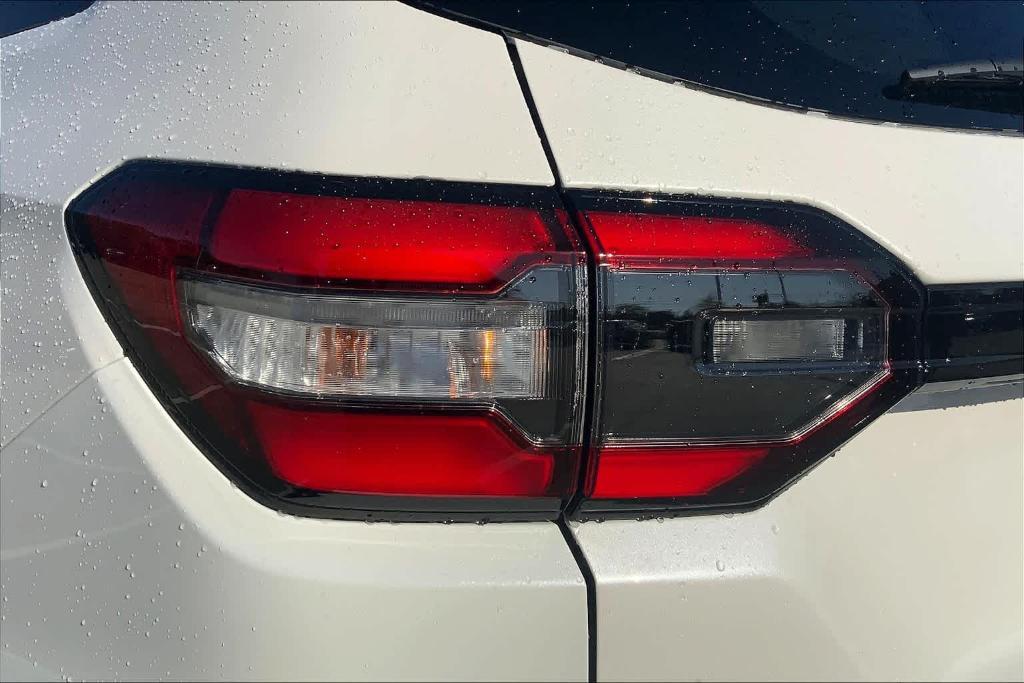 new 2025 Honda Pilot car, priced at $47,808