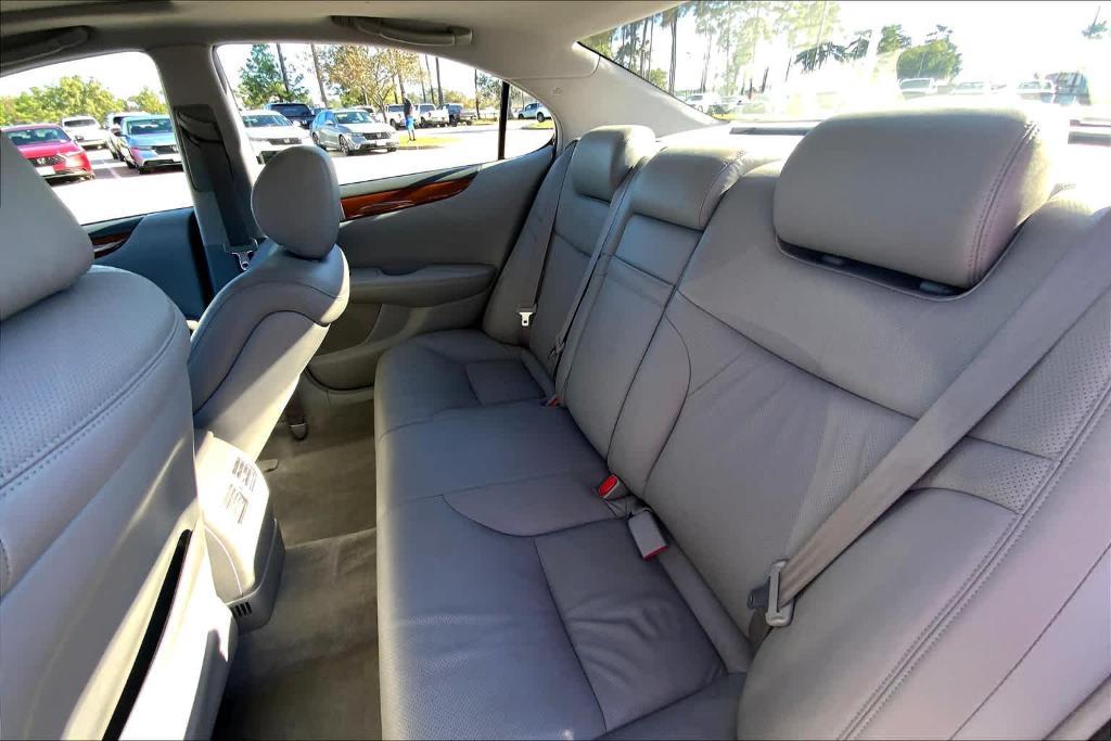 used 2005 Lexus ES 330 car, priced at $5,991