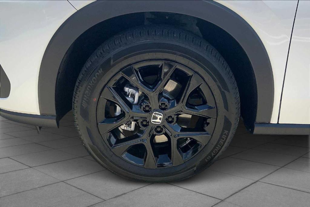 used 2025 Honda HR-V car, priced at $27,991