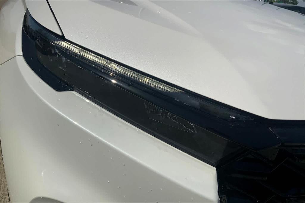 new 2025 Honda CR-V Hybrid car, priced at $37,669