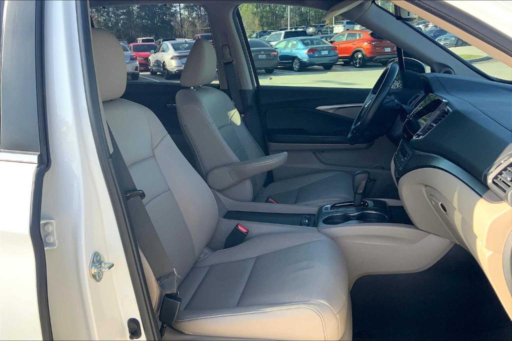 used 2019 Honda Pilot car, priced at $23,451