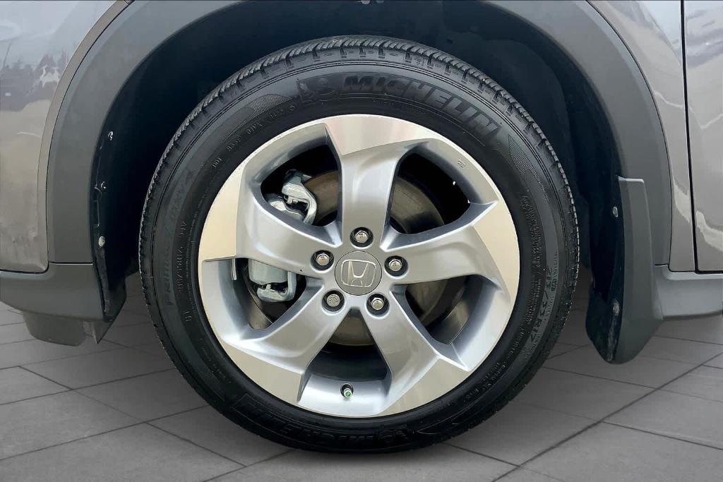 used 2022 Honda HR-V car, priced at $21,491