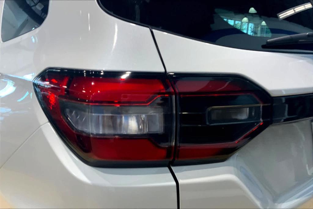 new 2025 Honda Pilot car, priced at $51,755
