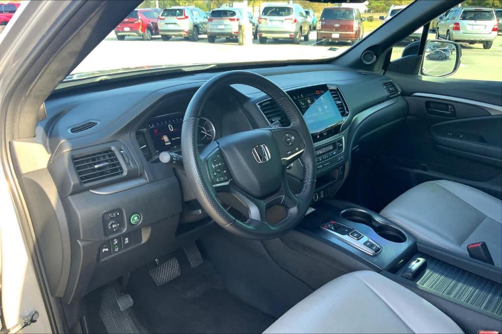 used 2022 Honda Passport car, priced at $26,371