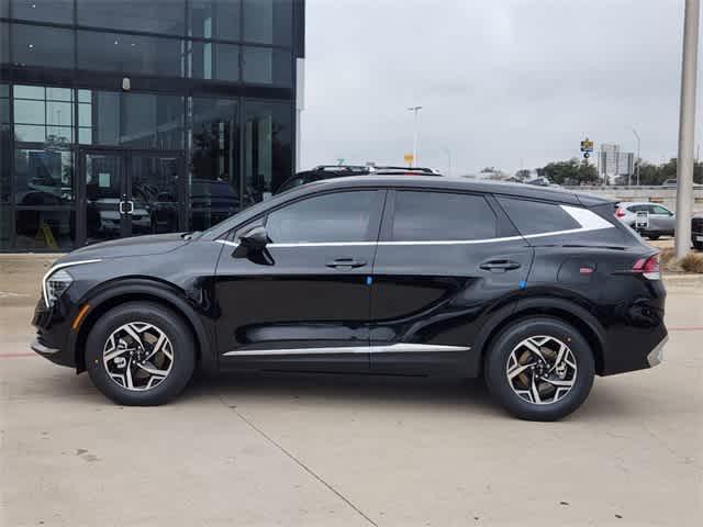 new 2025 Kia Sportage car, priced at $28,990