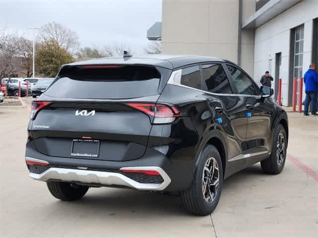 new 2025 Kia Sportage car, priced at $28,990