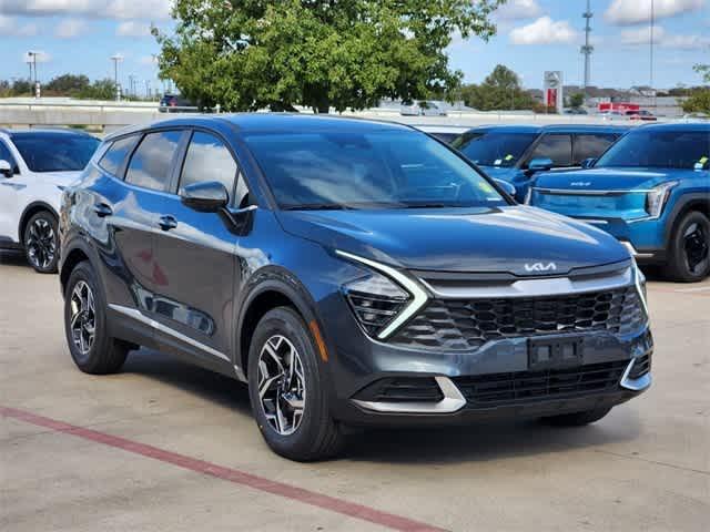 new 2025 Kia Sportage car, priced at $29,135