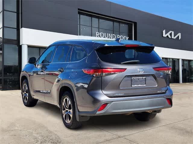 used 2020 Toyota Highlander car, priced at $26,598