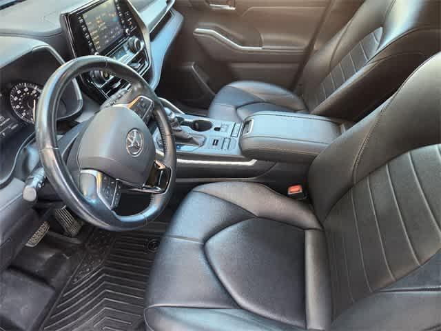 used 2020 Toyota Highlander car, priced at $26,598