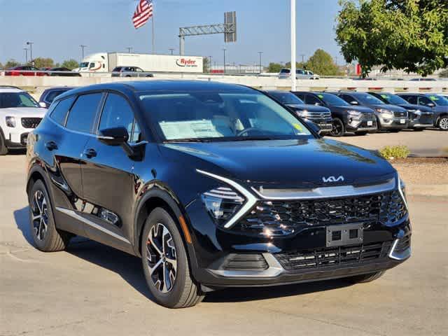 new 2025 Kia Sportage car, priced at $31,115