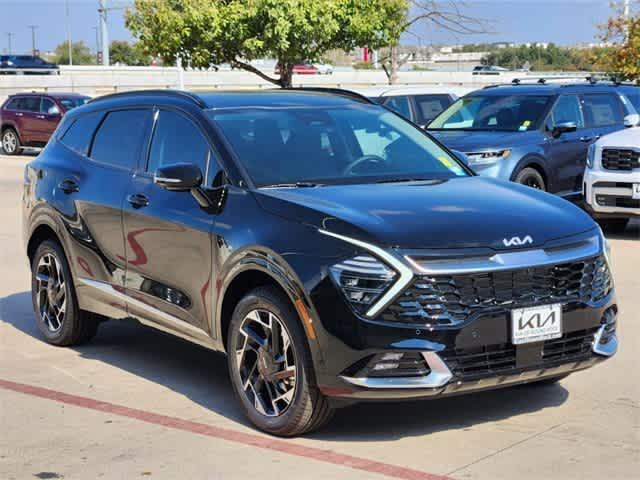 new 2025 Kia Sportage car, priced at $38,140