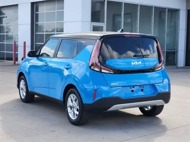 new 2025 Kia Soul car, priced at $24,685