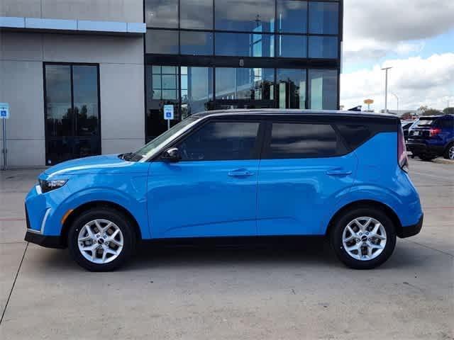 new 2025 Kia Soul car, priced at $24,685