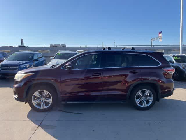 used 2015 Toyota Highlander car, priced at $14,444