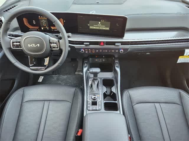 new 2025 Kia Sorento car, priced at $39,490