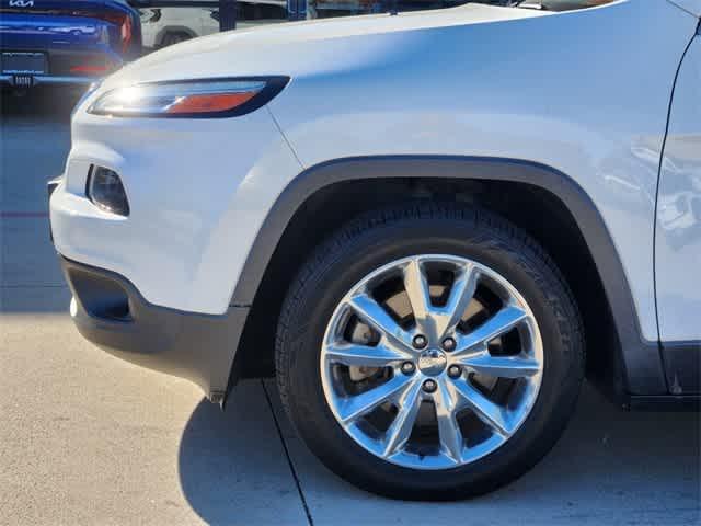 used 2016 Jeep Cherokee car, priced at $12,892