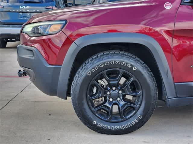 used 2019 Jeep Cherokee car, priced at $18,599