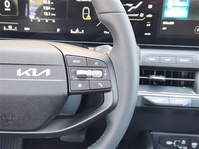 new 2025 Kia K4 car, priced at $25,145