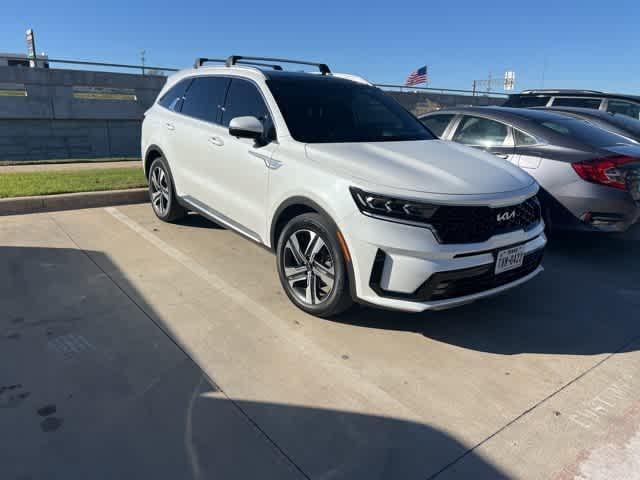 used 2022 Kia Sorento Plug-In Hybrid car, priced at $32,985