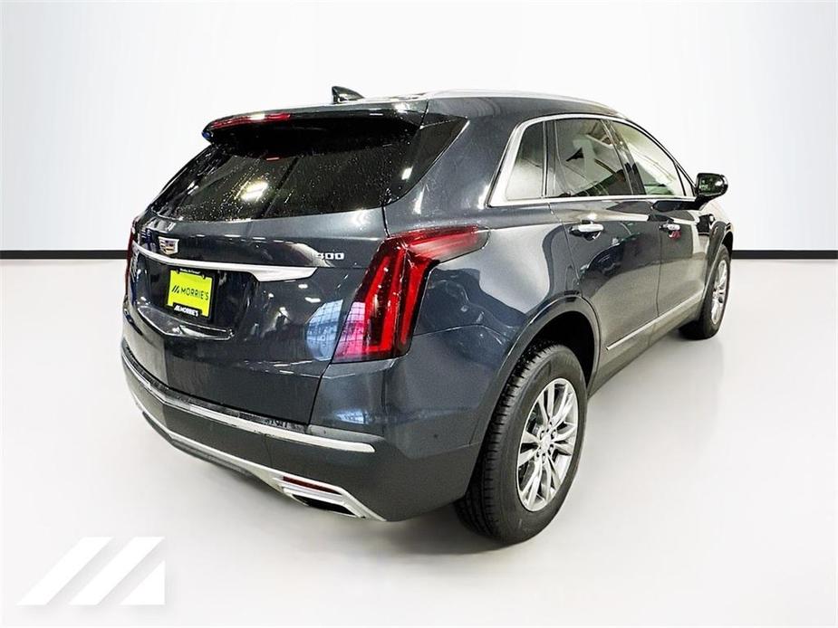 used 2022 Cadillac XT5 car, priced at $25,500