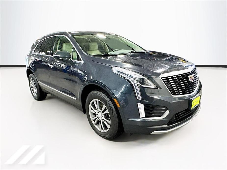 used 2022 Cadillac XT5 car, priced at $25,500