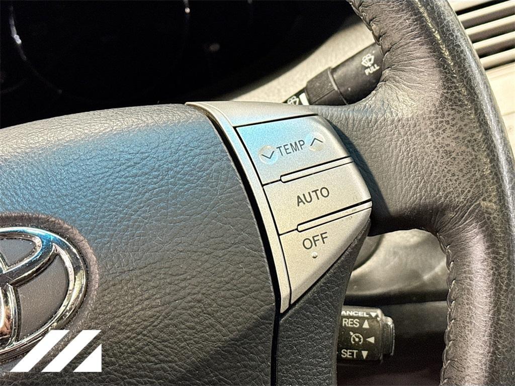 used 2007 Toyota Avalon car, priced at $8,000