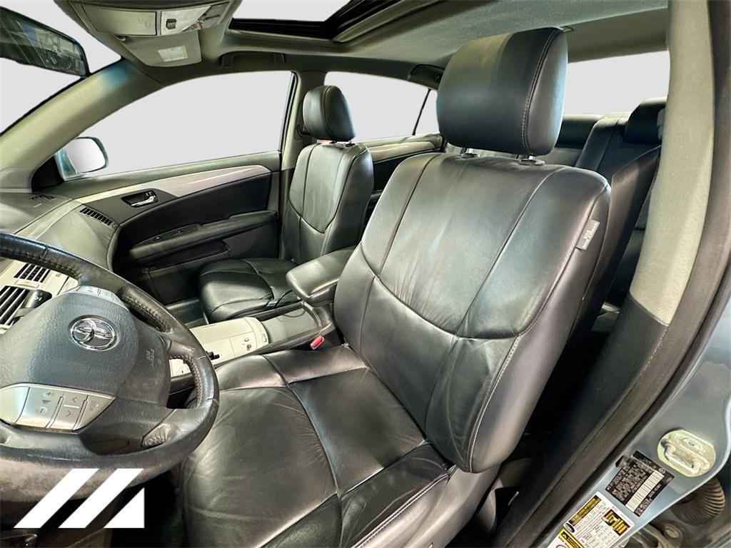 used 2007 Toyota Avalon car, priced at $8,000
