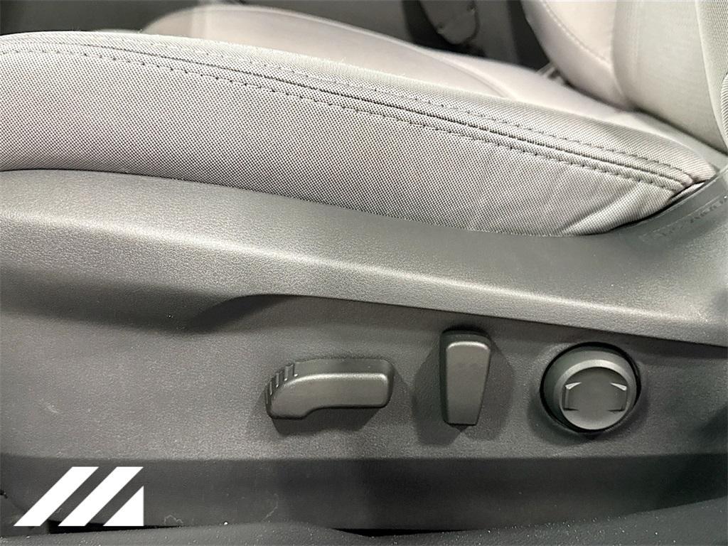 new 2025 Subaru Legacy car, priced at $33,596
