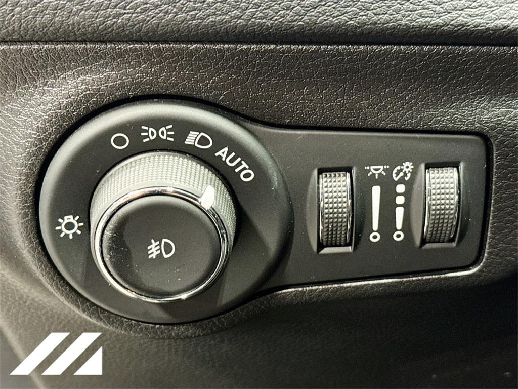 used 2020 Jeep Compass car, priced at $18,499