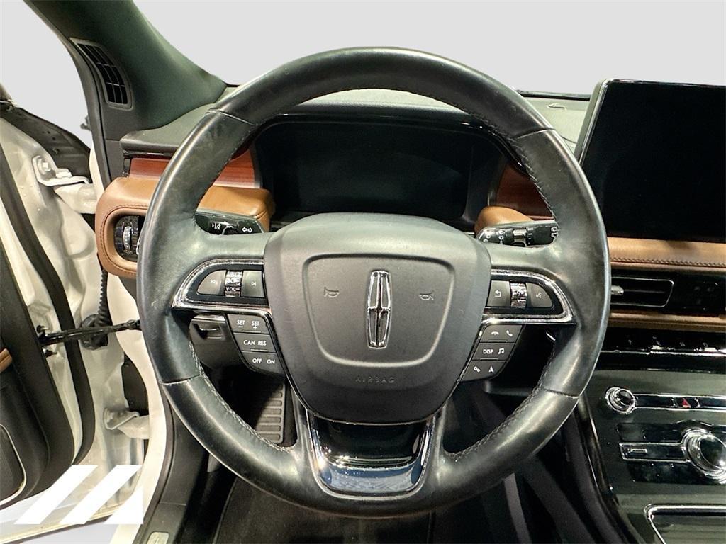 used 2022 Lincoln Nautilus car, priced at $32,000