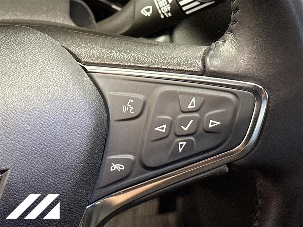 used 2021 Chevrolet Equinox car, priced at $17,500