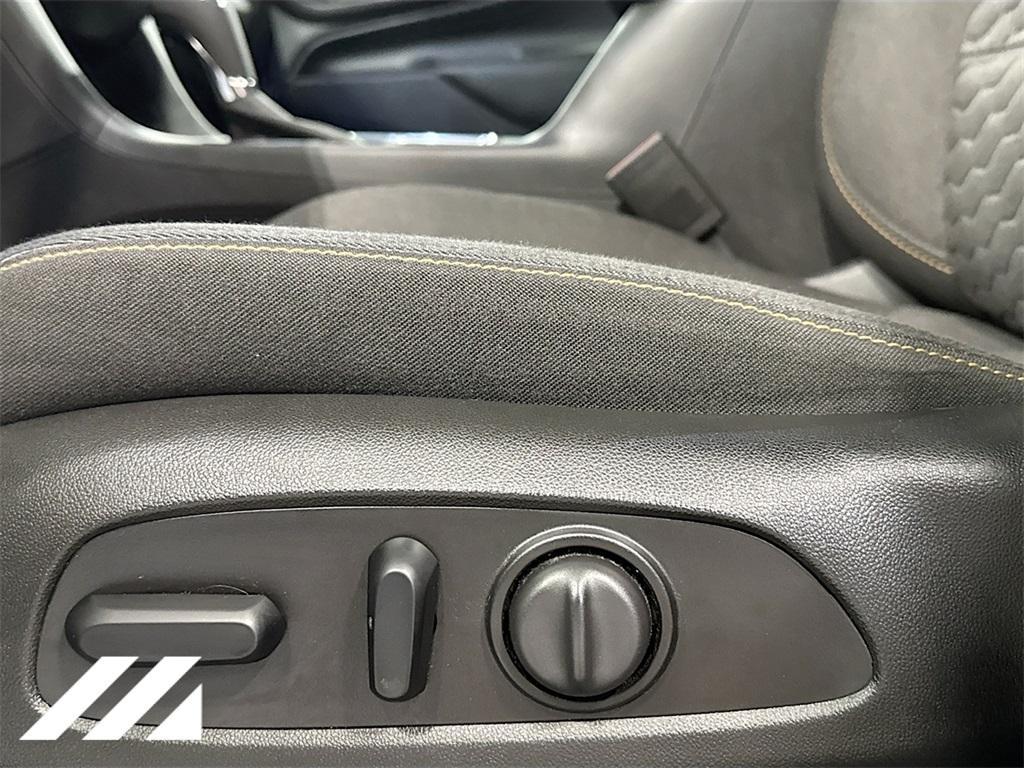 used 2021 Chevrolet Equinox car, priced at $17,500