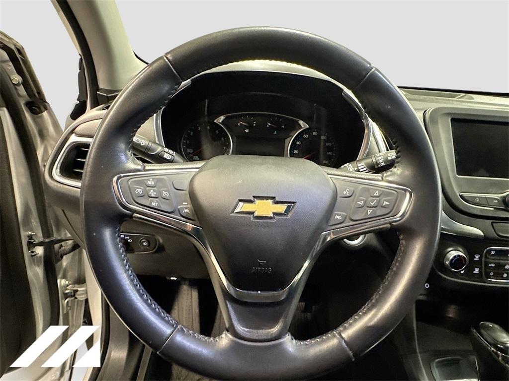 used 2021 Chevrolet Equinox car, priced at $17,500
