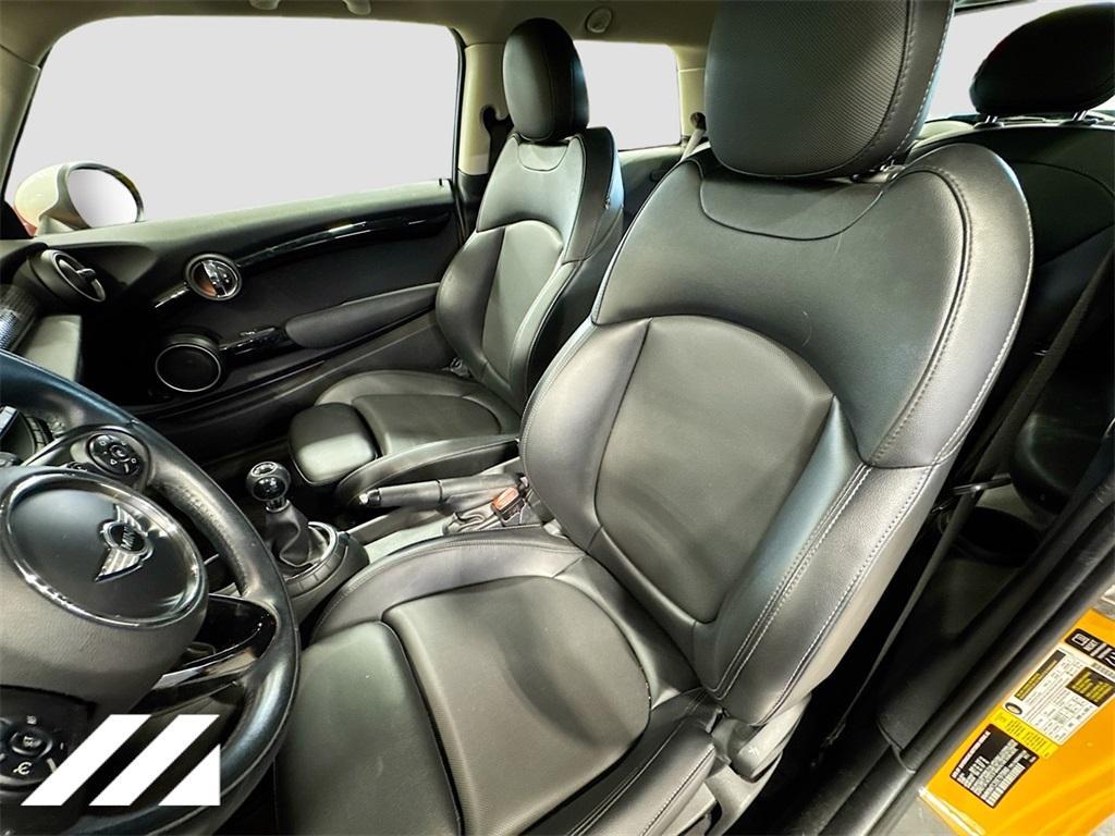 used 2014 MINI Hardtop car, priced at $9,000