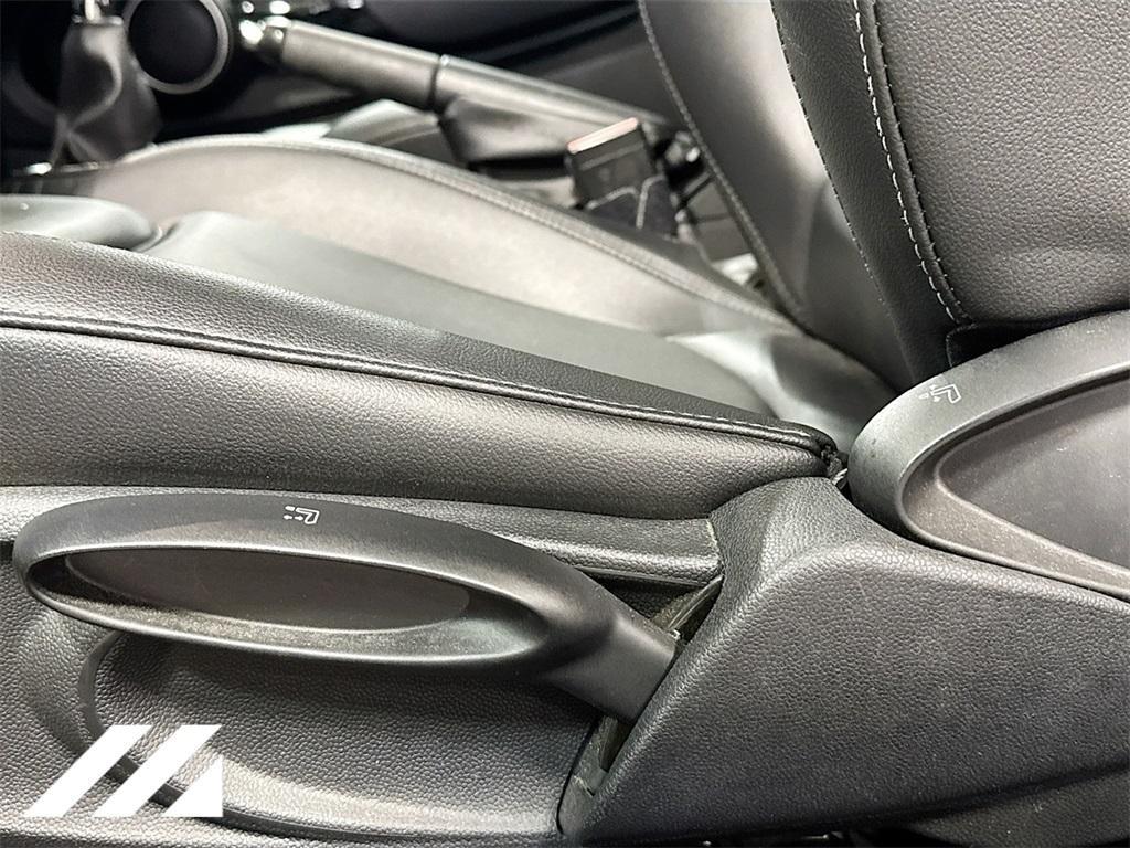 used 2014 MINI Hardtop car, priced at $9,000