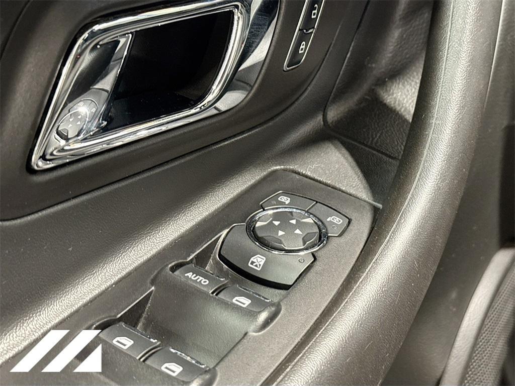 used 2015 Ford Taurus car, priced at $10,000