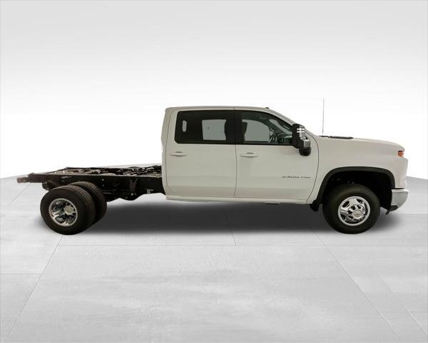 new 2025 Chevrolet Silverado 3500 car, priced at $69,449